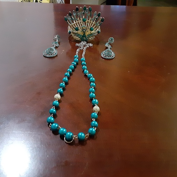 Jewerly - Picture 3 of 8